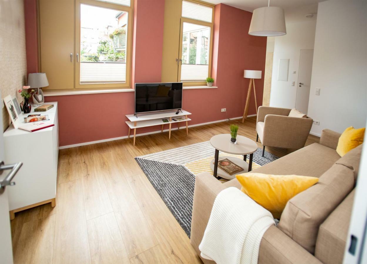 Eckhof Domizil - Grosszuegige Ferienwohnung Mit Kleinem Garten In Der Altstadt Von Gotha Exteriör bild