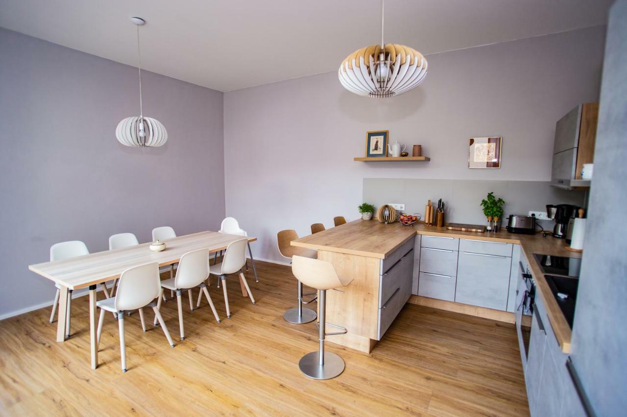 Eckhof Domizil - Grosszuegige Ferienwohnung Mit Kleinem Garten In Der Altstadt Von Gotha Exteriör bild
