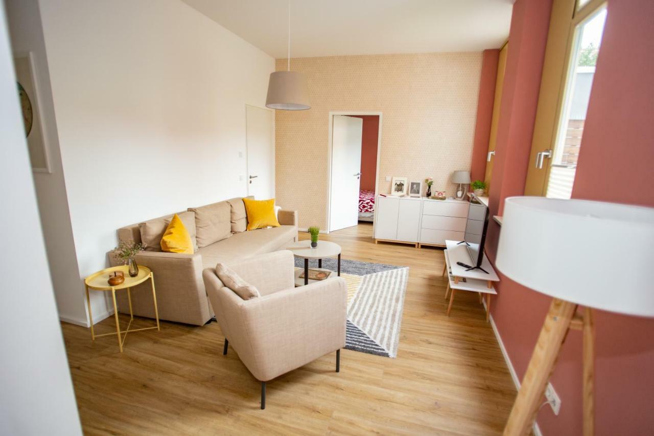 Eckhof Domizil - Grosszuegige Ferienwohnung Mit Kleinem Garten In Der Altstadt Von Gotha Exteriör bild