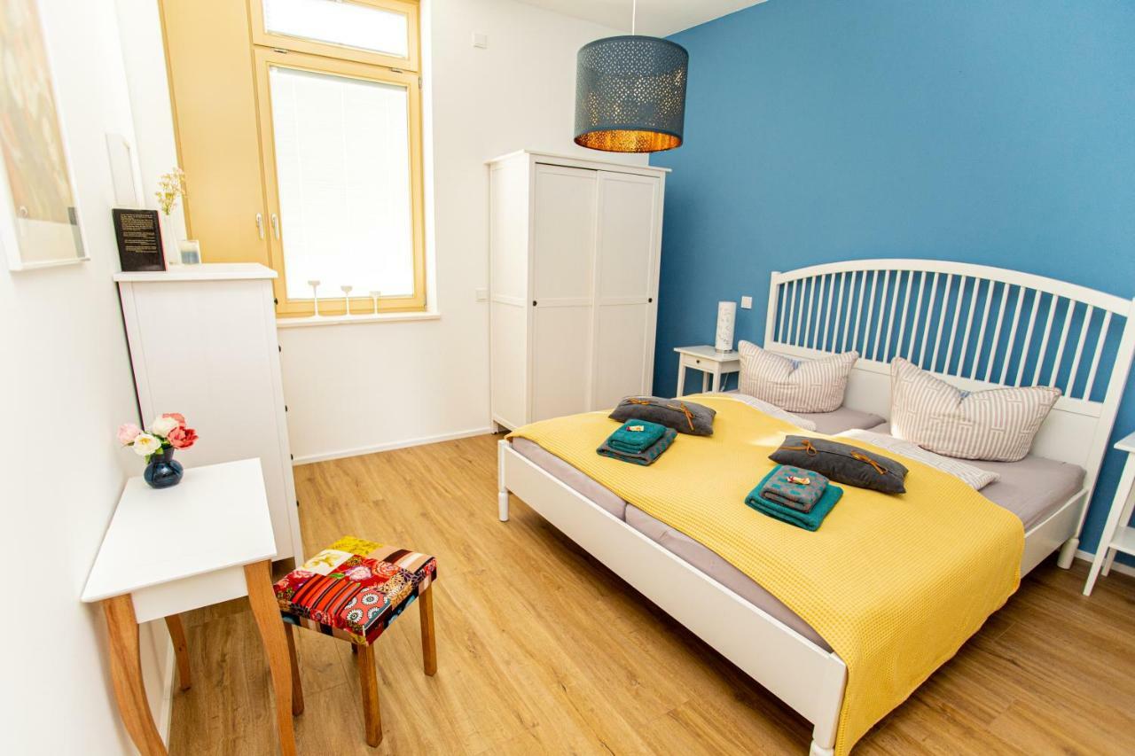 Eckhof Domizil - Grosszuegige Ferienwohnung Mit Kleinem Garten In Der Altstadt Von Gotha Exteriör bild